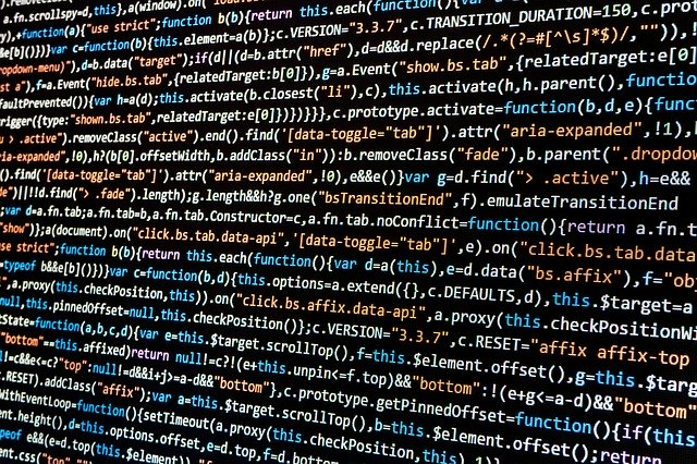 Ecran d'ordinateur avec des lignes de code
